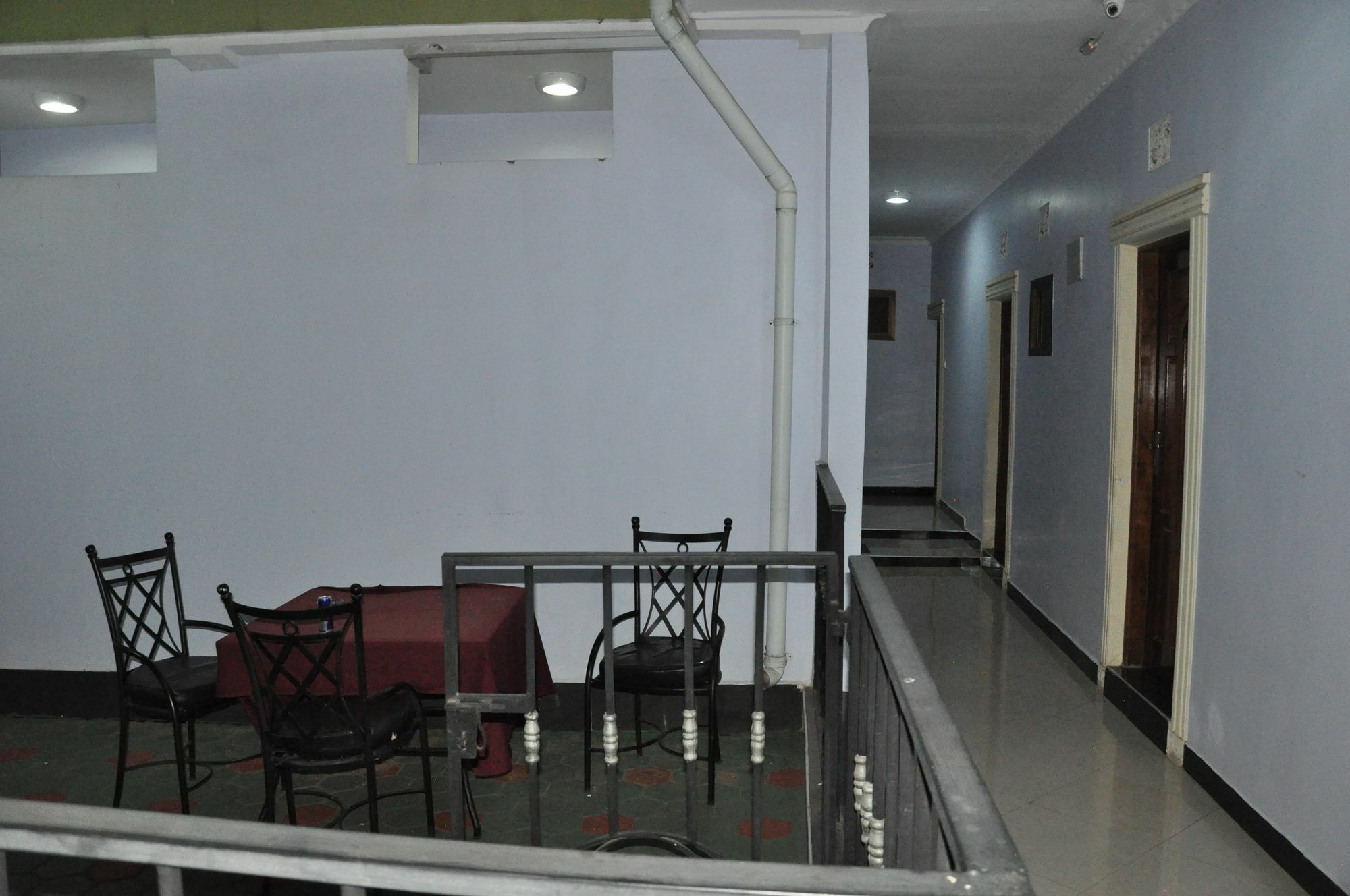 Six Eight Motel Arusha Bagian luar foto